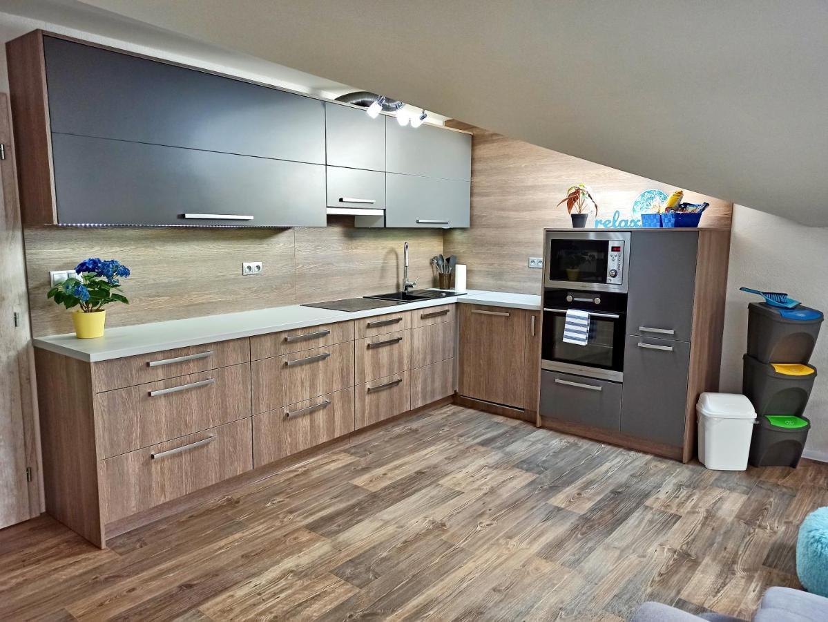 Shiny Star Apartman Spišská Nová Ves Dış mekan fotoğraf